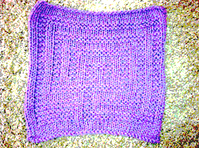 Maurer knitted labyrinth